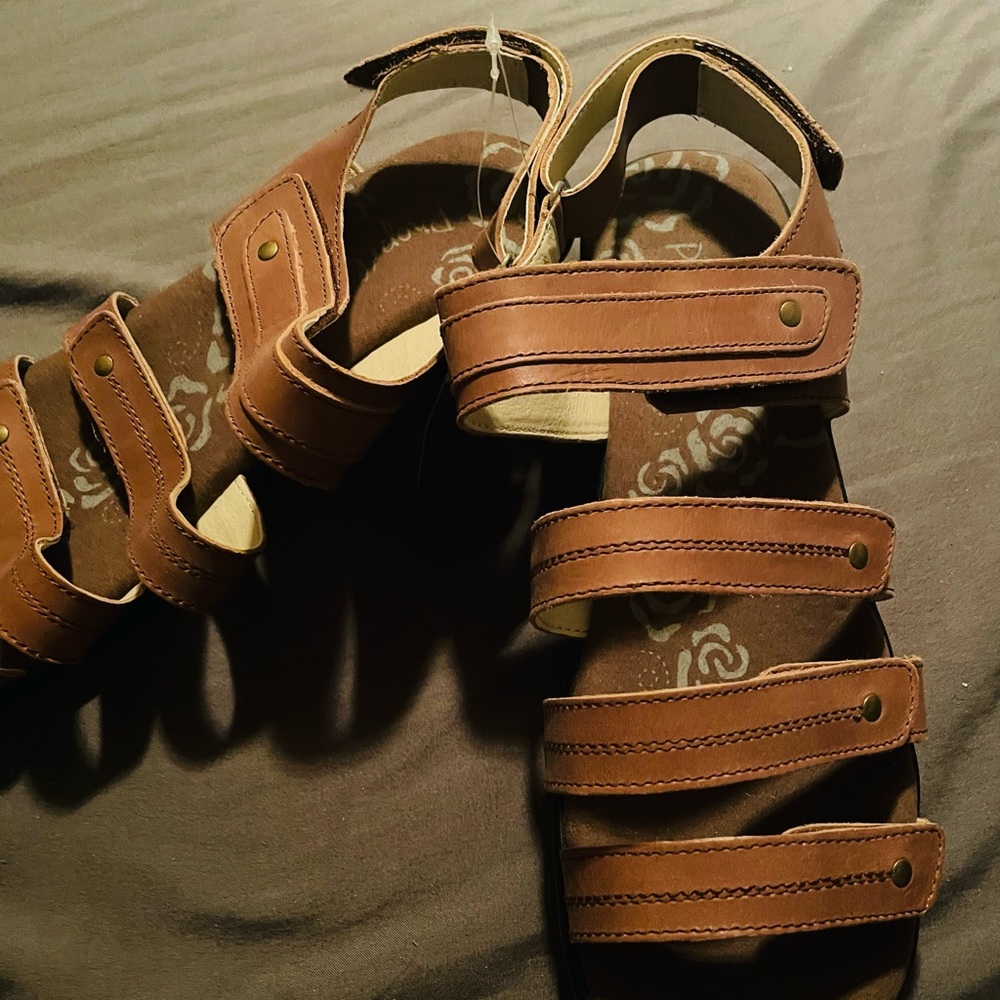 Propet Ortholite Sandals Size 9